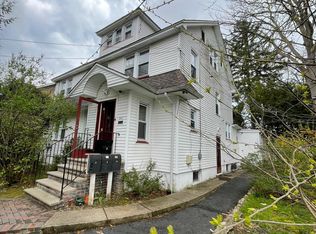 301 Farrant Ter FLOOR 1, Teaneck, NJ 07666