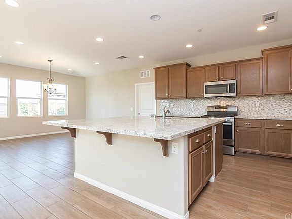 3rd image of 25804 Wilderness Way