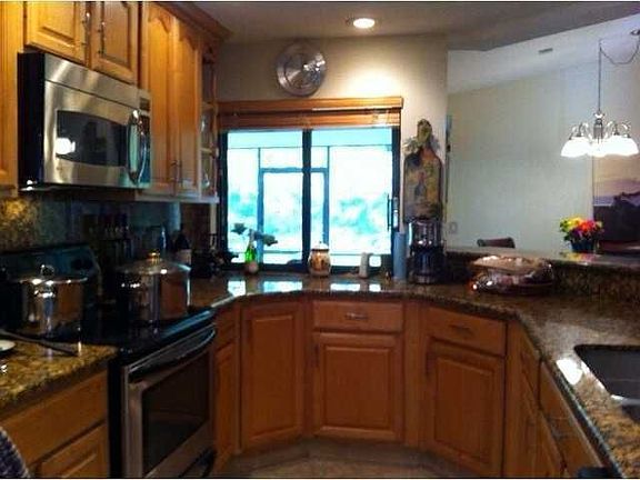4th image of 1935 Lake Point Dr