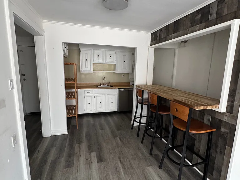 410 Ocean Gate Ave #3 — Photo 1