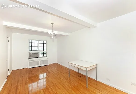 Rented by Compass | media 34