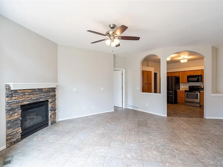 6431 Gemfield Dr — Photo 8