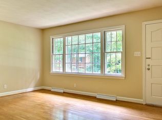 2621 Farmbrook Rd, Winston Salem, NC 27103