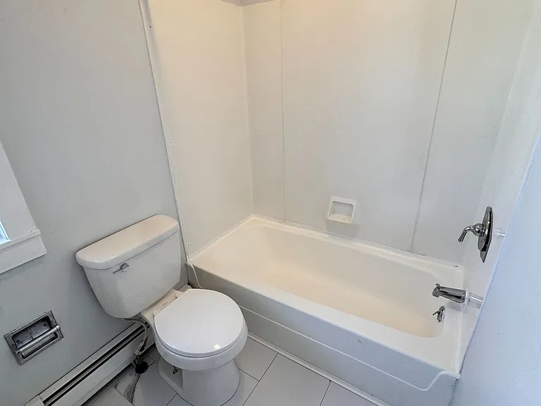 317 S Main St #6 — Photo 20