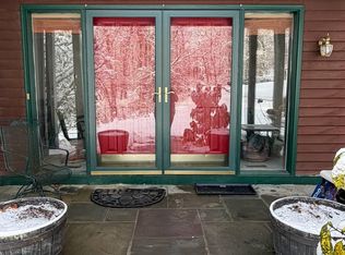 4 Greenlawn Road, Cortlandt Manor, NY 10567