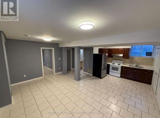 134 Thickson Rd N, Whitby, ON L1N 3R2