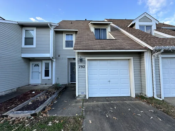 792 Quesnel Dr #1, Virginia Beach, VA 23454