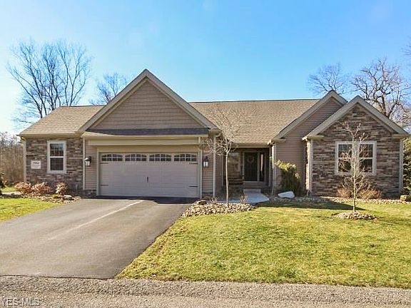 2nd image of 2960 Briarwood Ct