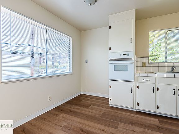 4th image of 782 Opal Dr APT 4