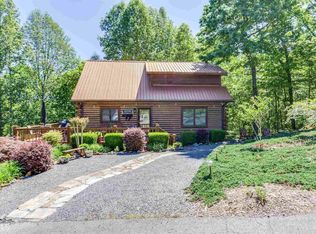 132 Lamar Dr, Ellijay, GA 30540