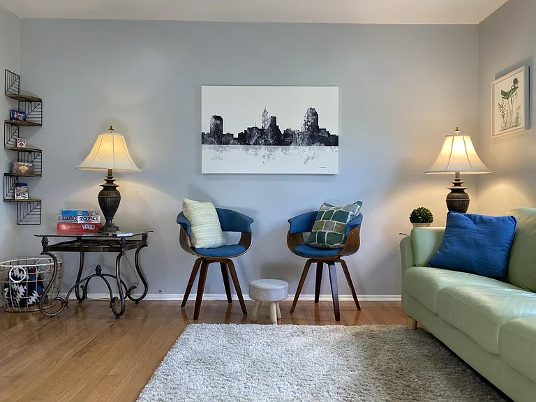 6305 Dixon Dr — Photo 10