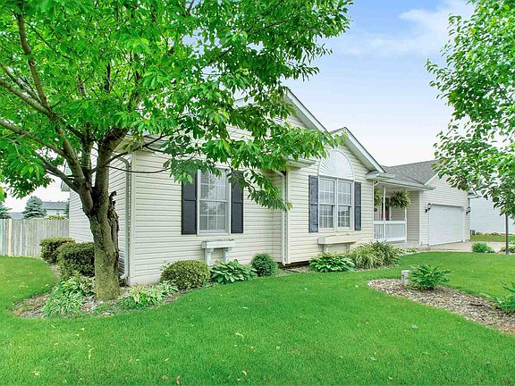 3rd image of 65789 Woodbury Dr