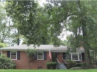 1412 Lester Dr, Charlottesville, VA