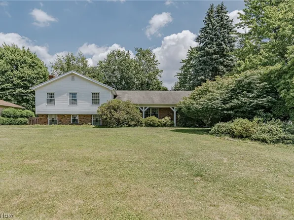 477 Snavely Rd, Richmond Heights, OH 44143