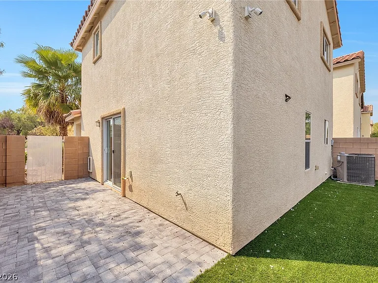 3314 Villa Fiori Ave — Photo 27