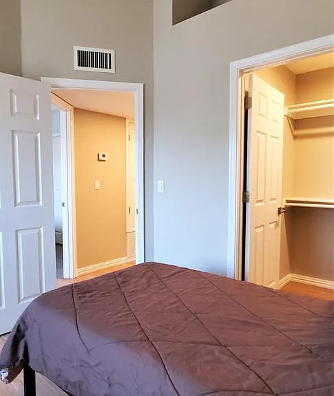 1301 W Windrift Way — Photo 37