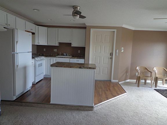 2nd image of 600 Briarstone Dr APT 10