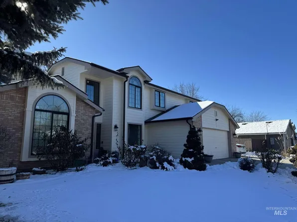 8457 W Donnybrook Dr, Boise, ID 83709
