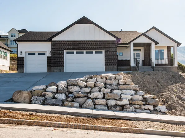 110 S 950 E, Hyde Park, UT 84318