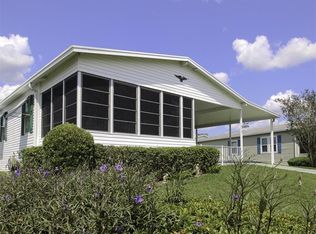 37543 Neukom Ave, Zephyrhills, FL 33541