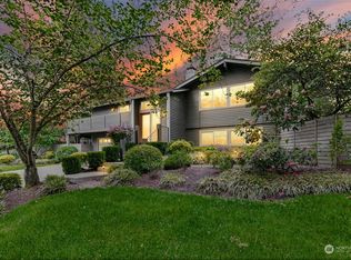 1302 141st Pl NE, Bellevue, WA 98007