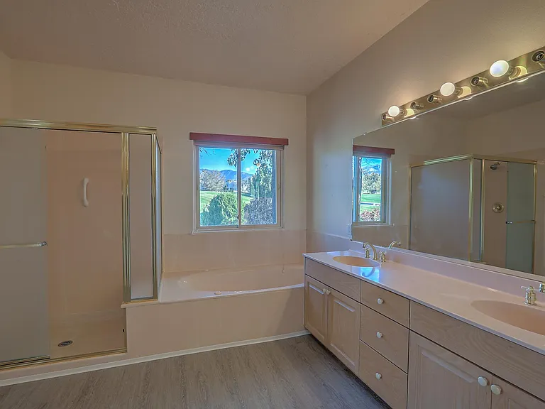 11240 Los Lagos NE — Photo 19