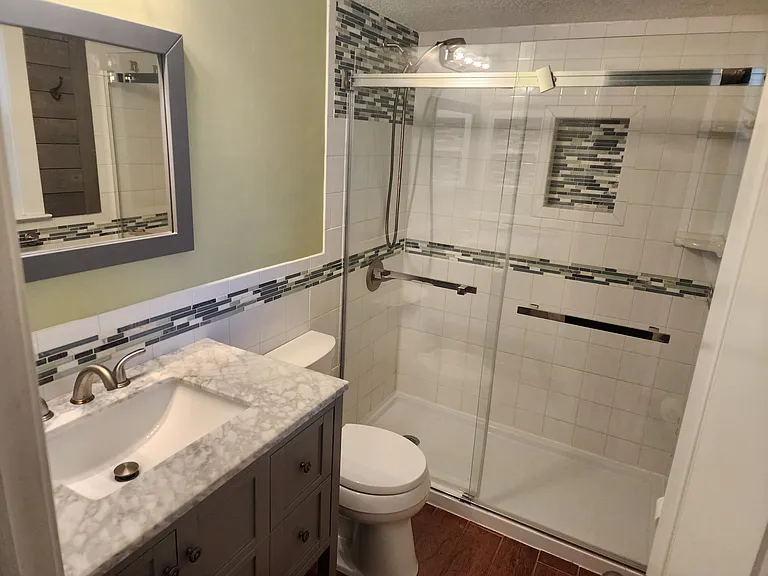 721 Segovia Rd — Photo 3