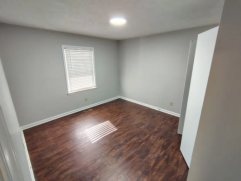 1161 Patrick Dr — Photo 23