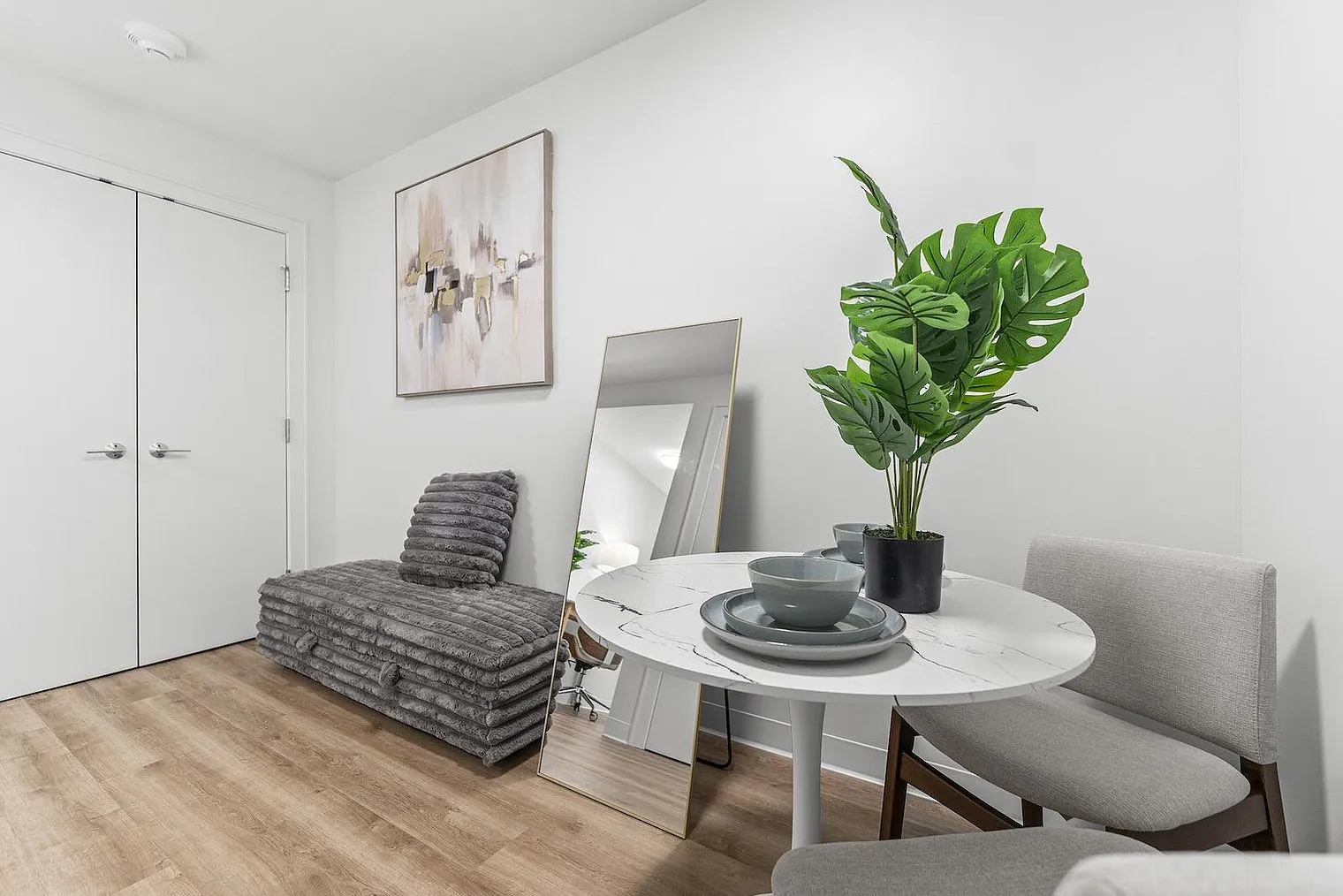 Studio, 1.0 bath, 592 sqft, $3,439 — Photo 4