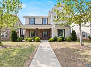4 Desert Oak Ct, Huntsville, AL 35824