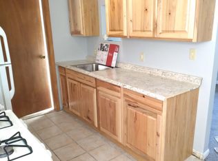 610 Clifton Dr, Erie, PA 16505