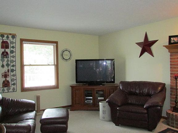 5th image of 874 Wildemere Dr
