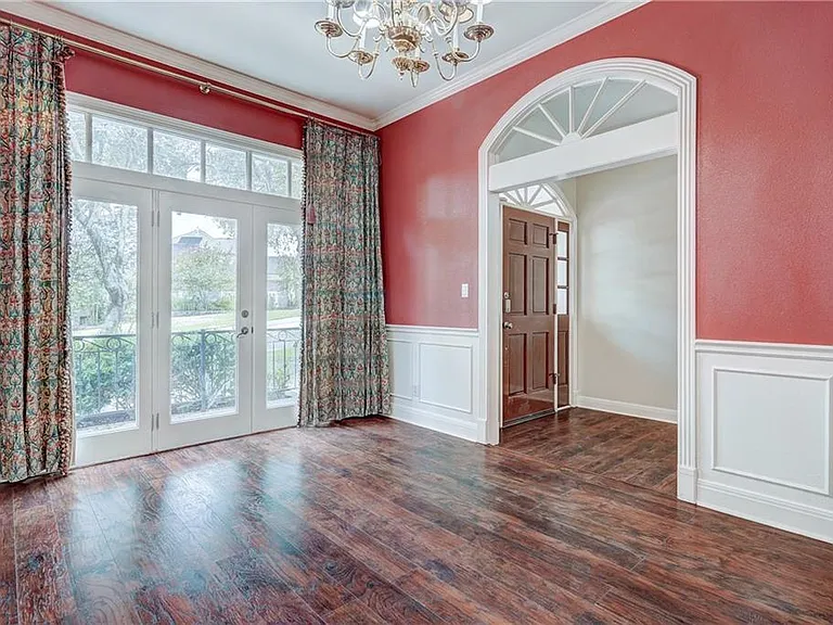 6526 Lost Horizon Dr — Photo 2