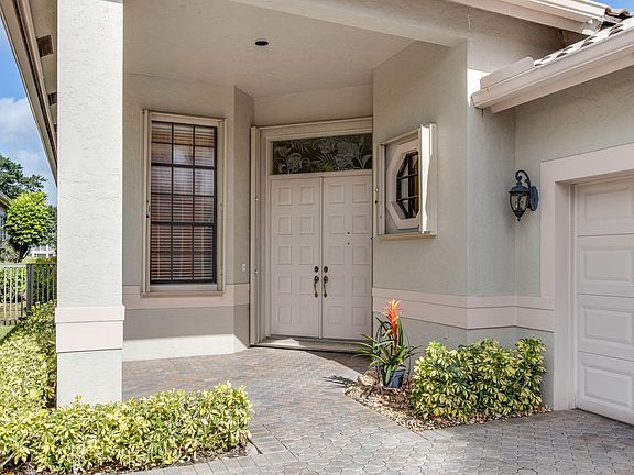 2nd image of 4529 Barclay Fair Way
