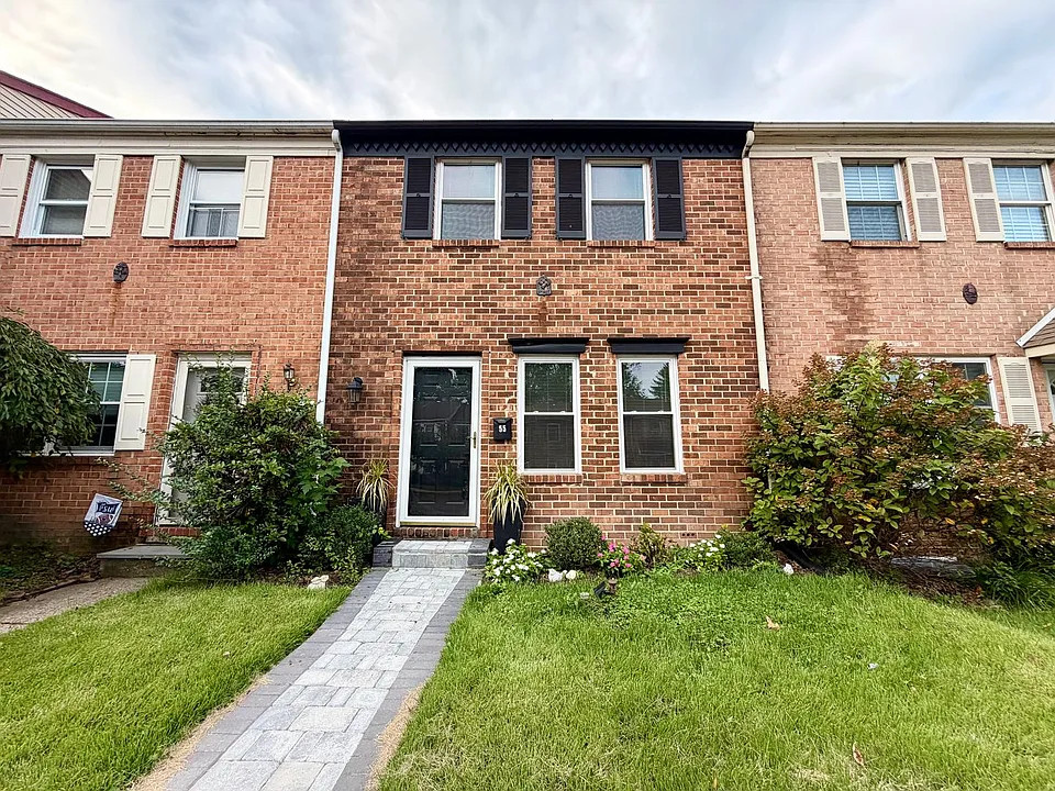 55 Providence Ave