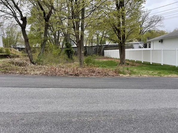 0 Hall Rd, Oxford, MA 01540