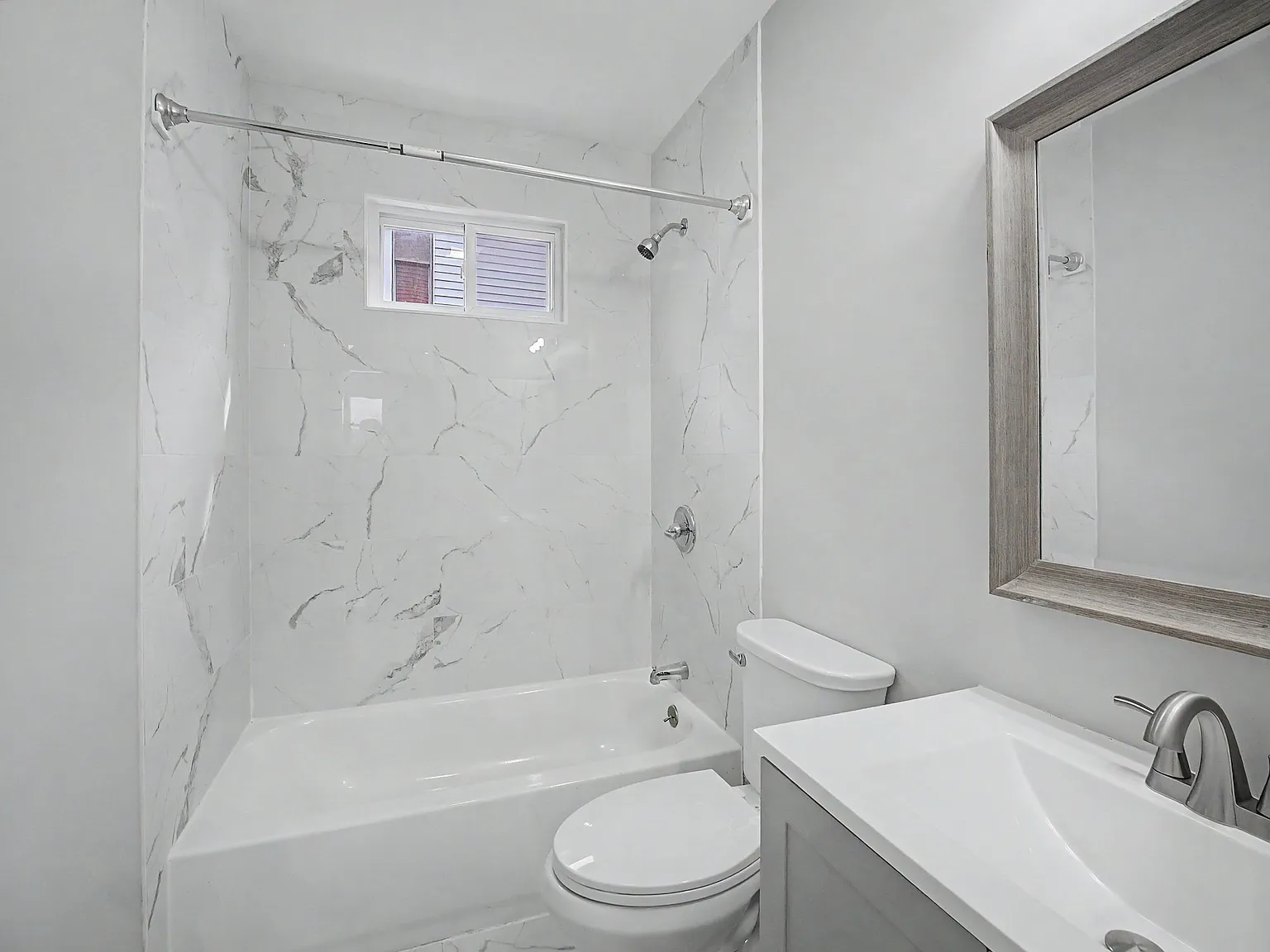 4 bed, 1000 sqft, $3,200 — Photo 4