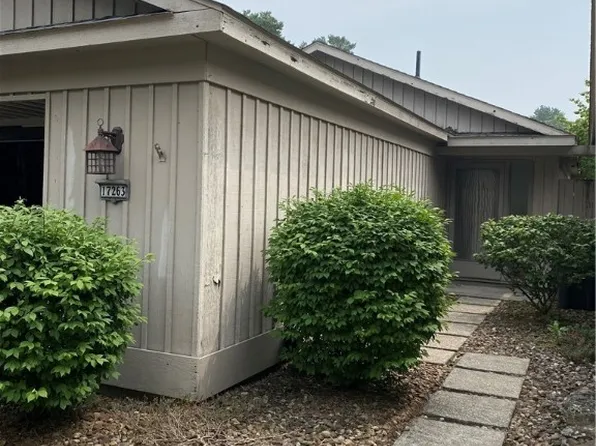 17263 Akita Ct #4503, Strongsville, OH 44136