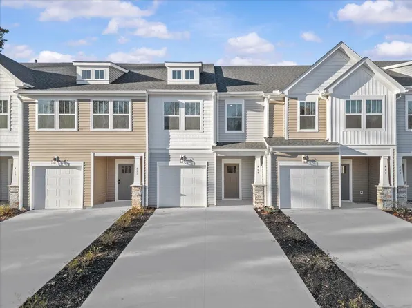 409 W Parima Ct, Spartanburg, SC 29301