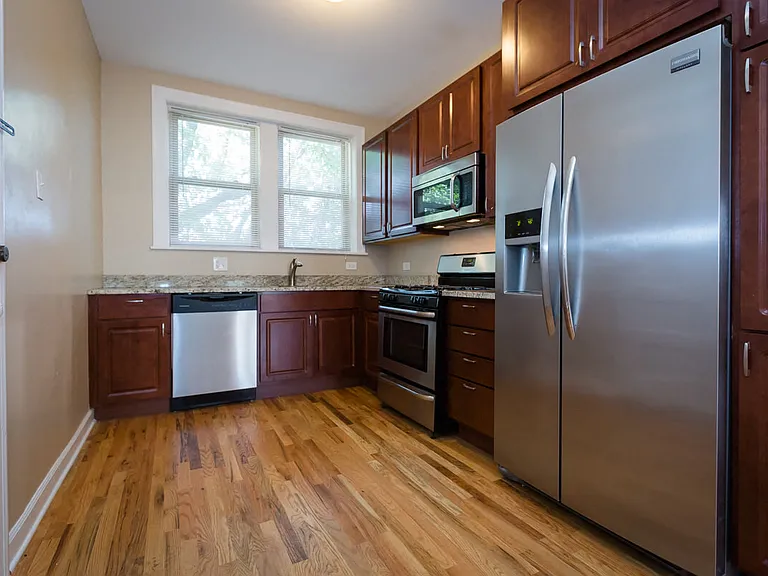 7434 N Artesian Ave / 2432-34 W Fargo Ave — Photo 3