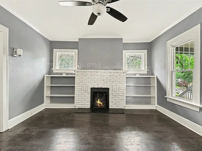 3181 Church St #A — Photo 2