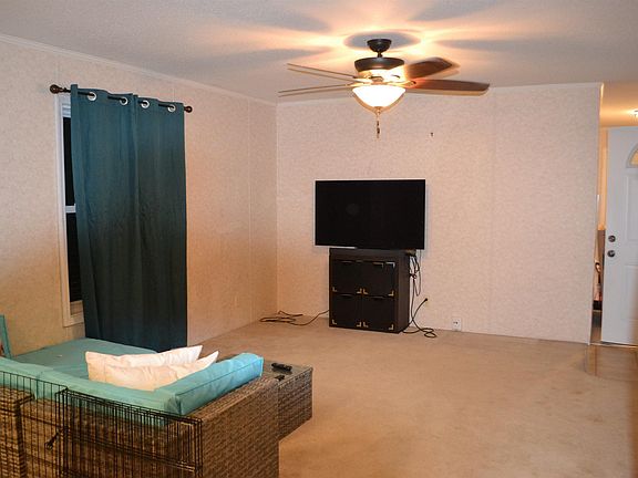 2nd image of 123 Alisha Dr