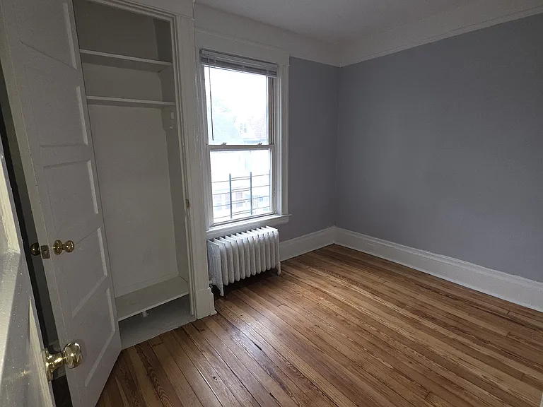 16 Stanley Pl #2C — Photo 5