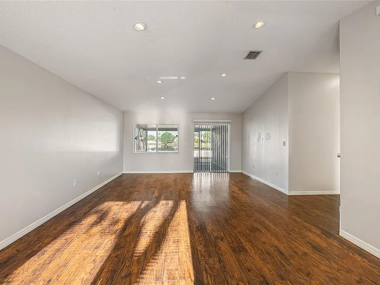 1305 Flexford St — Photo 8