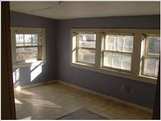2nd image of 319 Edmond St
