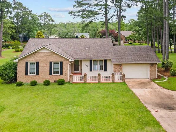 708 Plantation Drive, New Bern, NC 28562