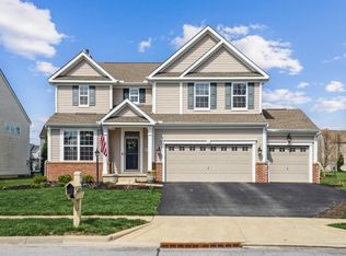 895 Saffron Dr, Sunbury, OH 43074