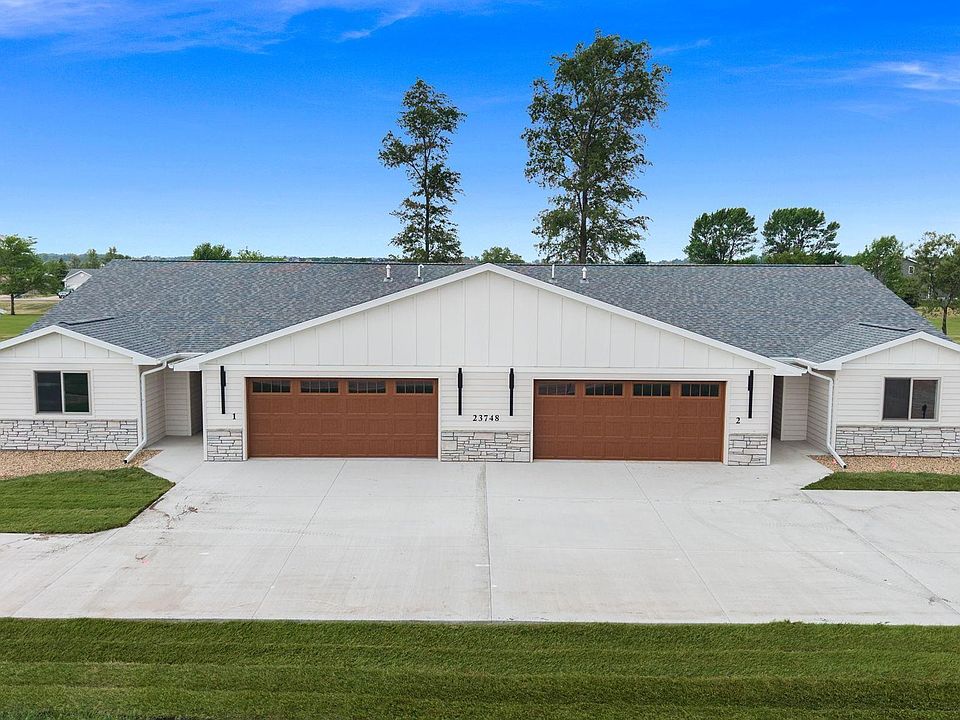 1st image of 23748 461a Ave #2