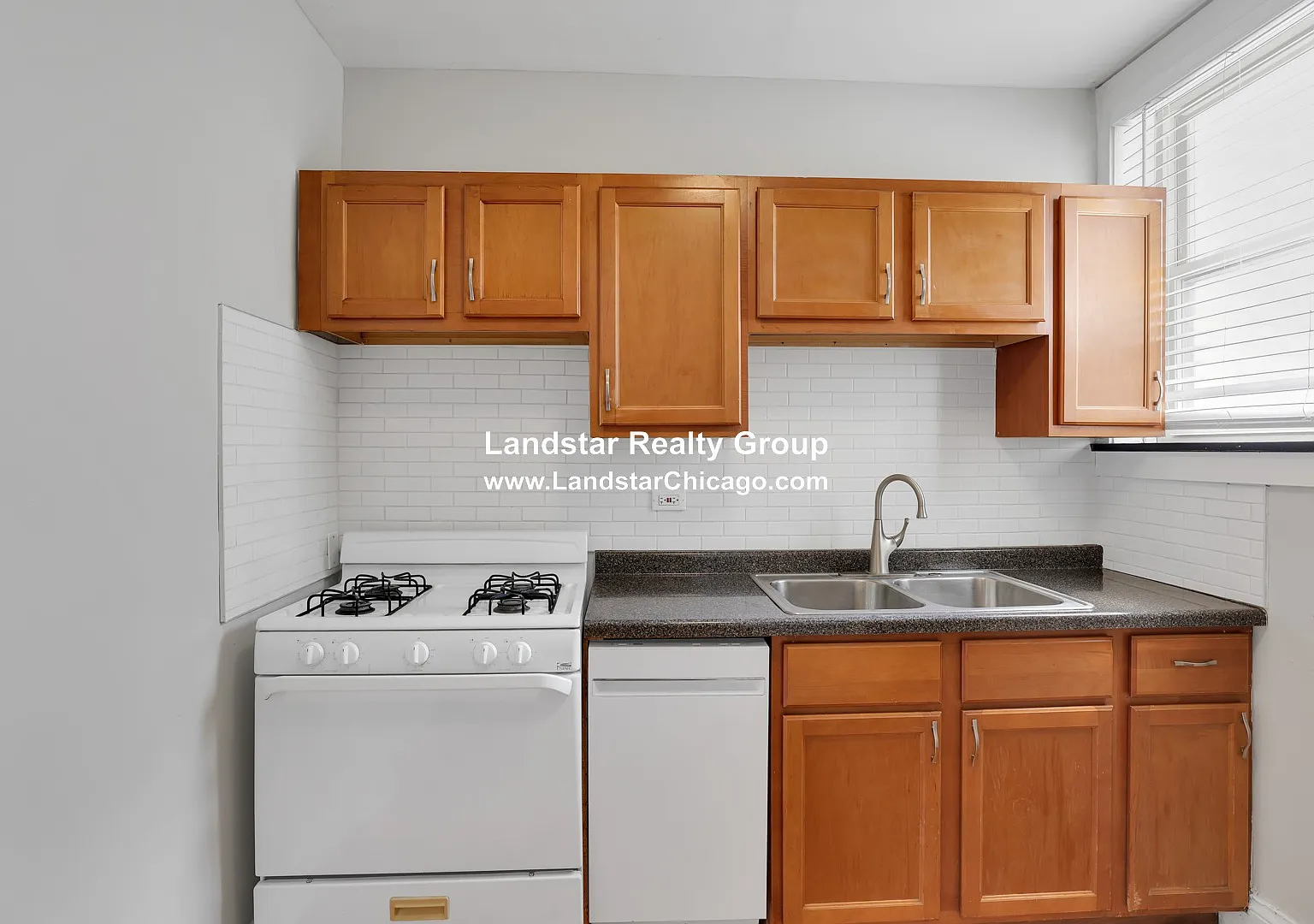 2 bed, $1,725 — Photo 2