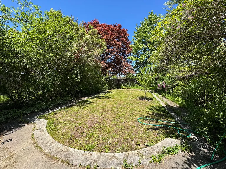 134 Angus Dr — Photo 11